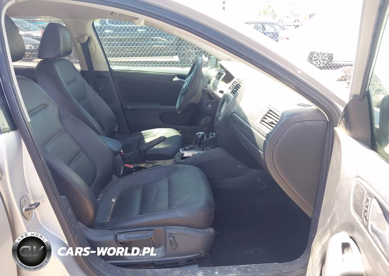 2014 Volkswagen Jetta 1.8T Se VIN:3VWD17AJ3EM268962 - 5