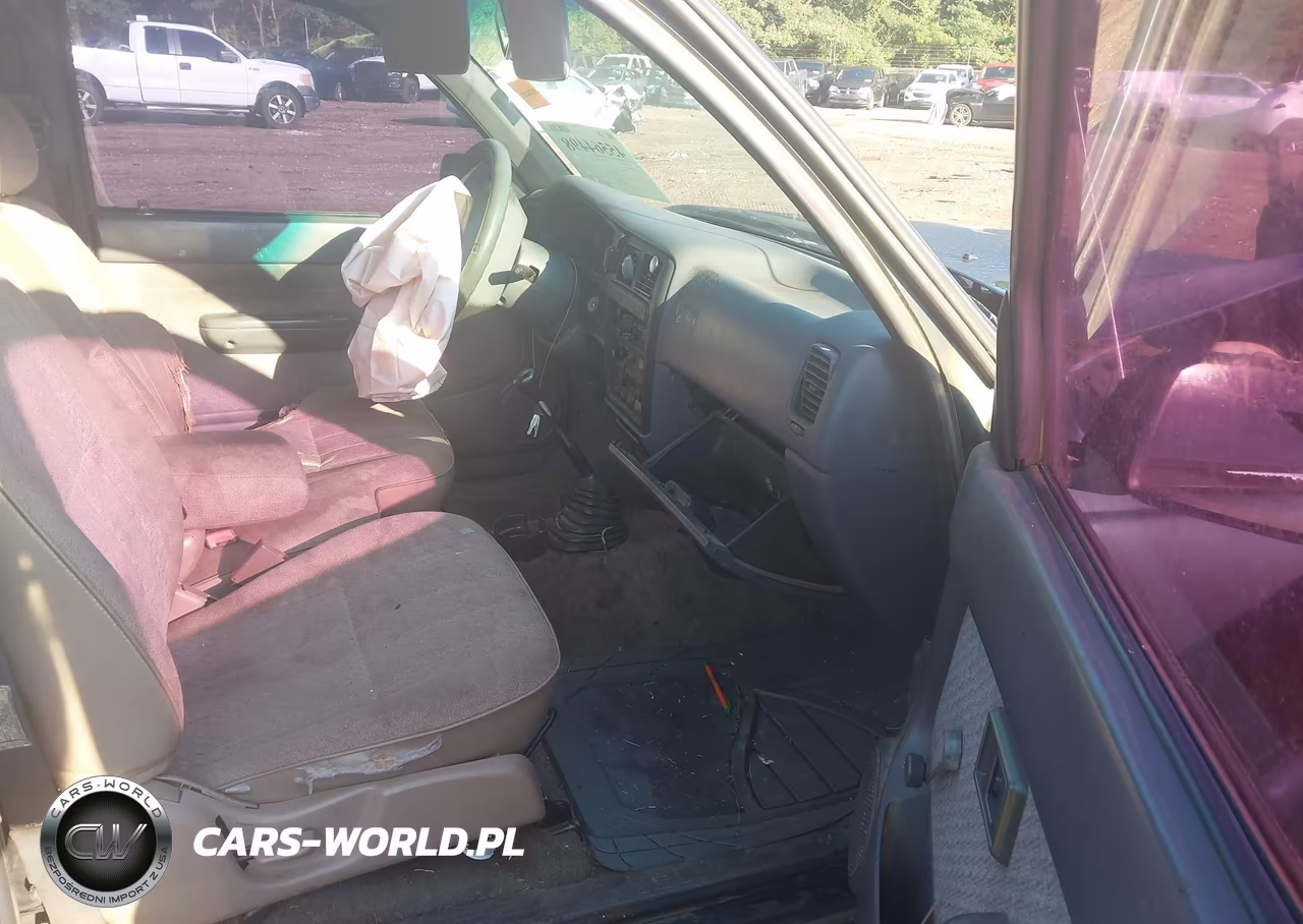 1996 Toyota Tacoma VIN:4TANL42N9TZ183181 - 5