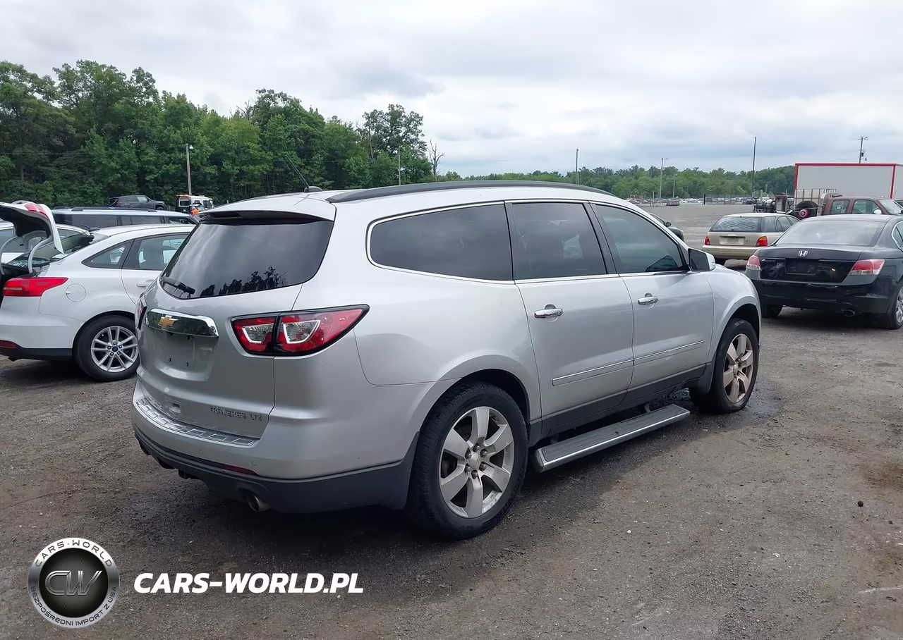 2015 Chevrolet Traverse Ltz VIN:1GNKVJKD5FJ155475 - 4
