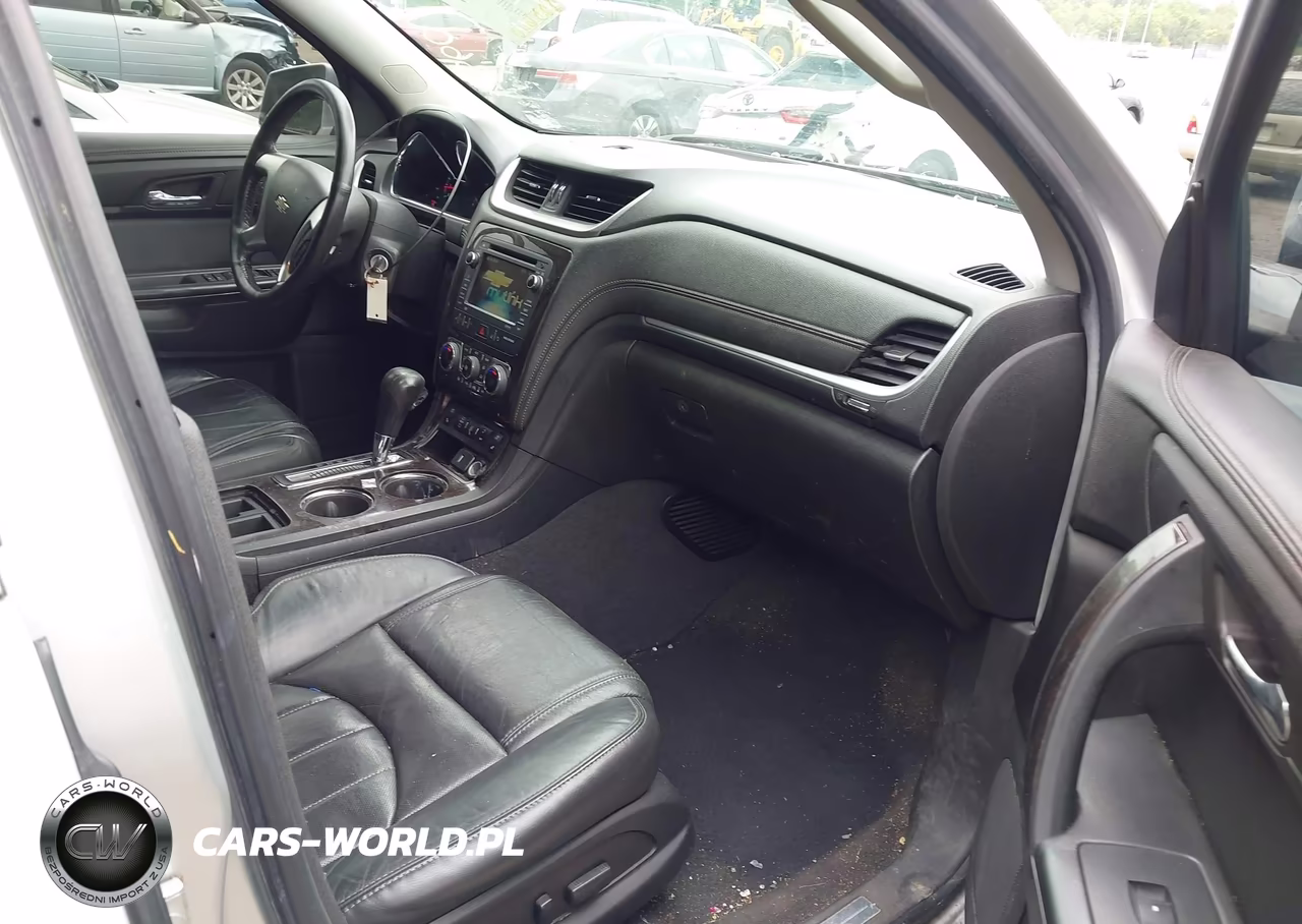 2015 Chevrolet Traverse Ltz VIN:1GNKVJKD5FJ155475 - 5