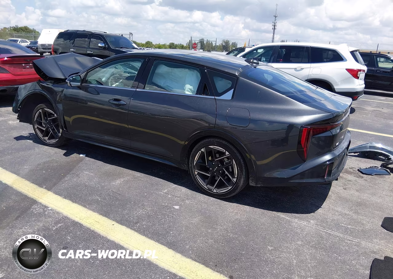 2025 Kia K4 Gt-Line VIN:3KPFW4DE5SE126760 - 3