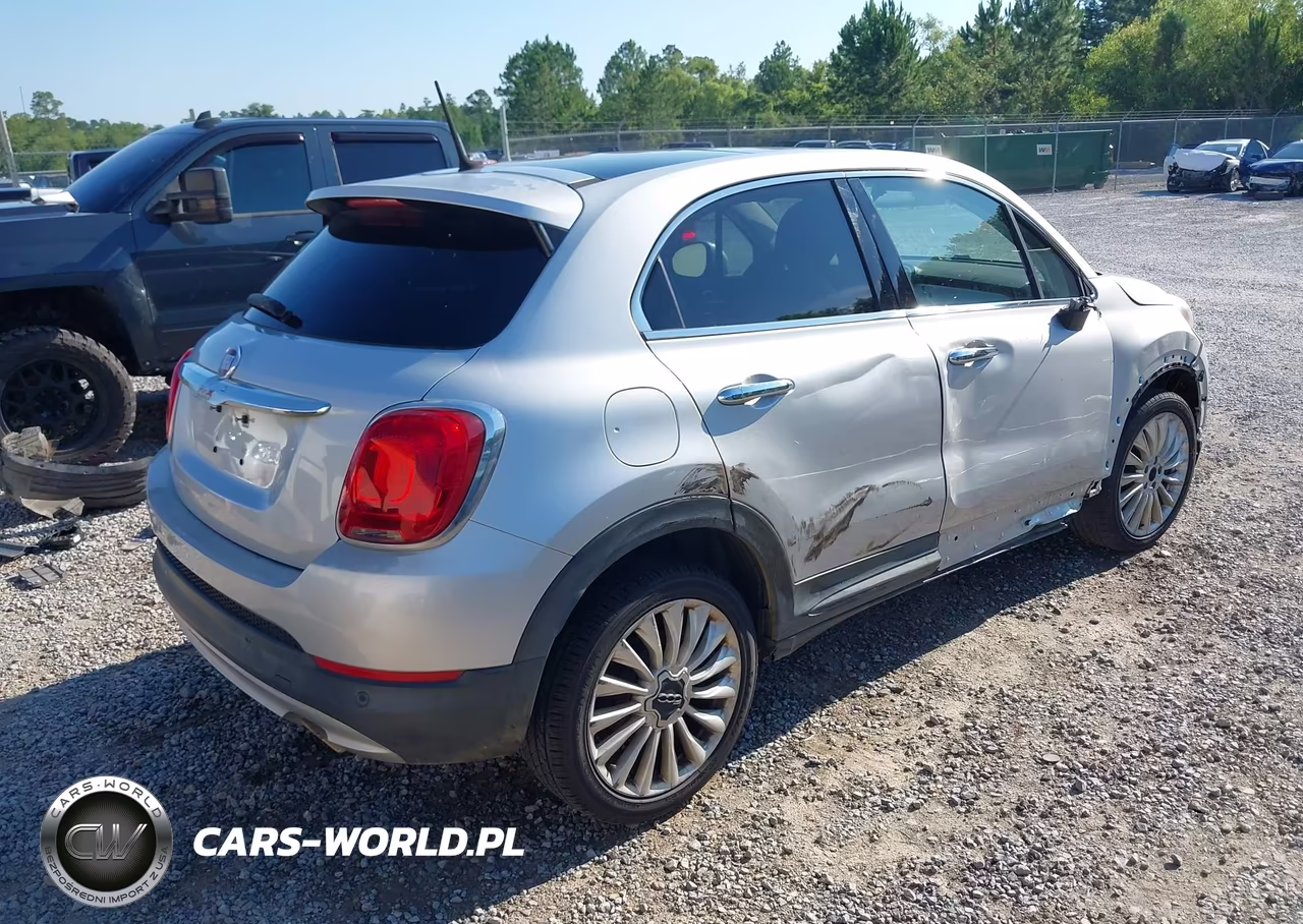 2016 Fiat 500X Lounge VIN:ZFBCFXDT9GP392201 - 4