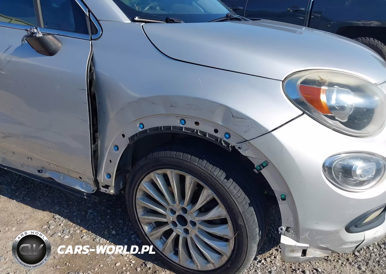 2016 Fiat 500X Lounge VIN:ZFBCFXDT9GP392201 - 6