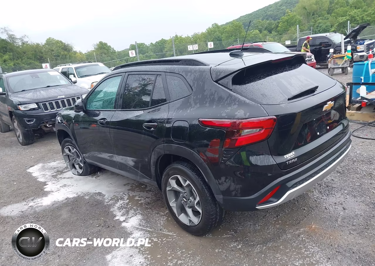 2024 Chevrolet Trax Fwd Lt VIN:KL77LHE21RC010012 - 3