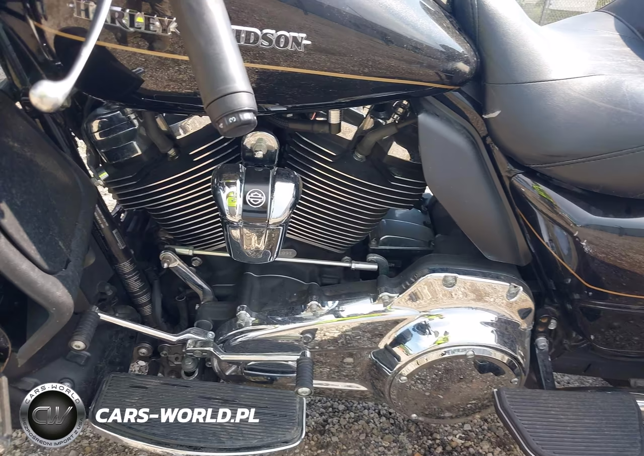 2017 Harley-Davidson Flhtk Ultra Limited VIN:1HD1KED10HB623809 - 9