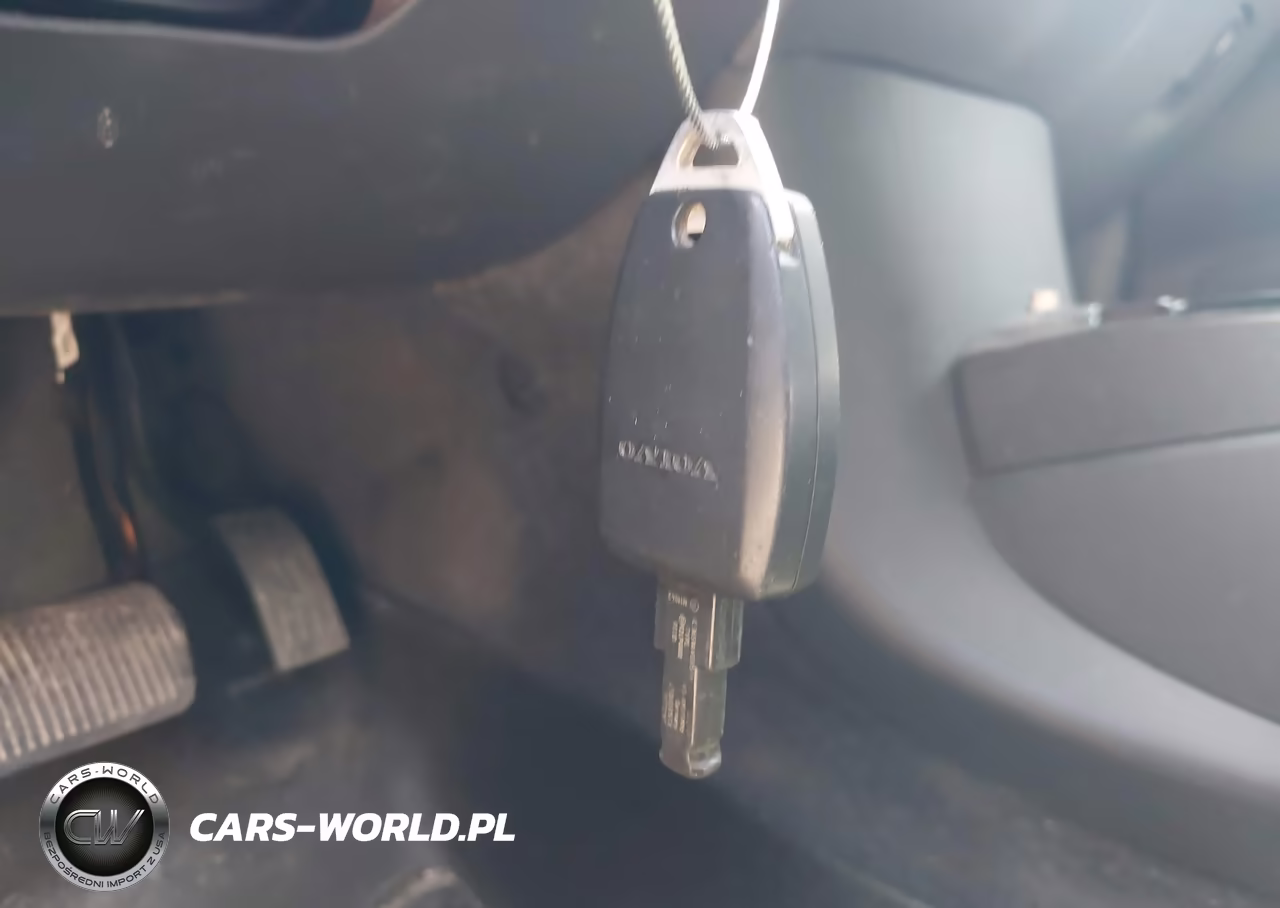 2007 Volvo S40 T5 VIN:YV1MH682372294439 - 11