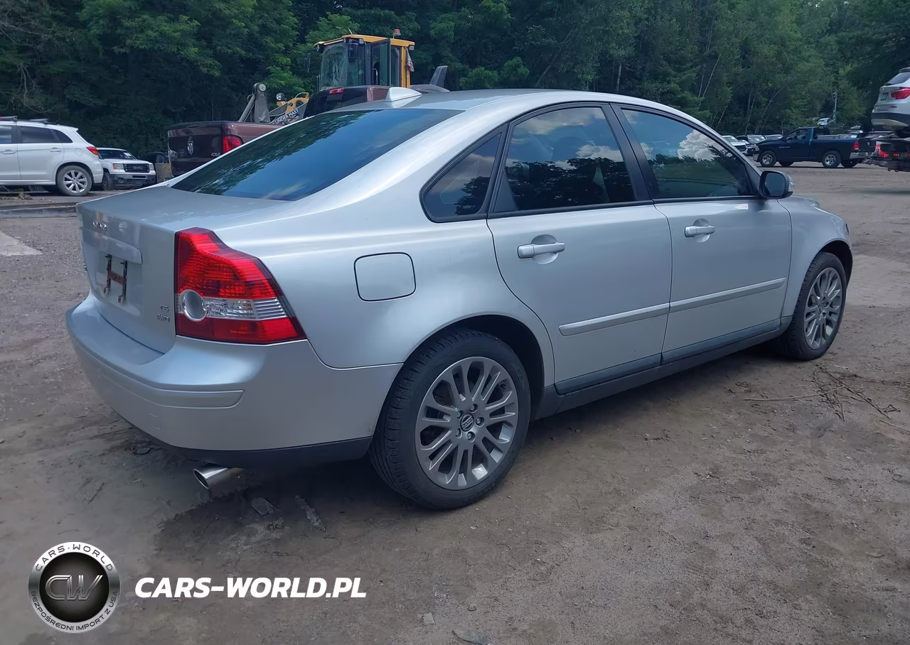 2007 Volvo S40 T5 VIN:YV1MH682372294439 - 4