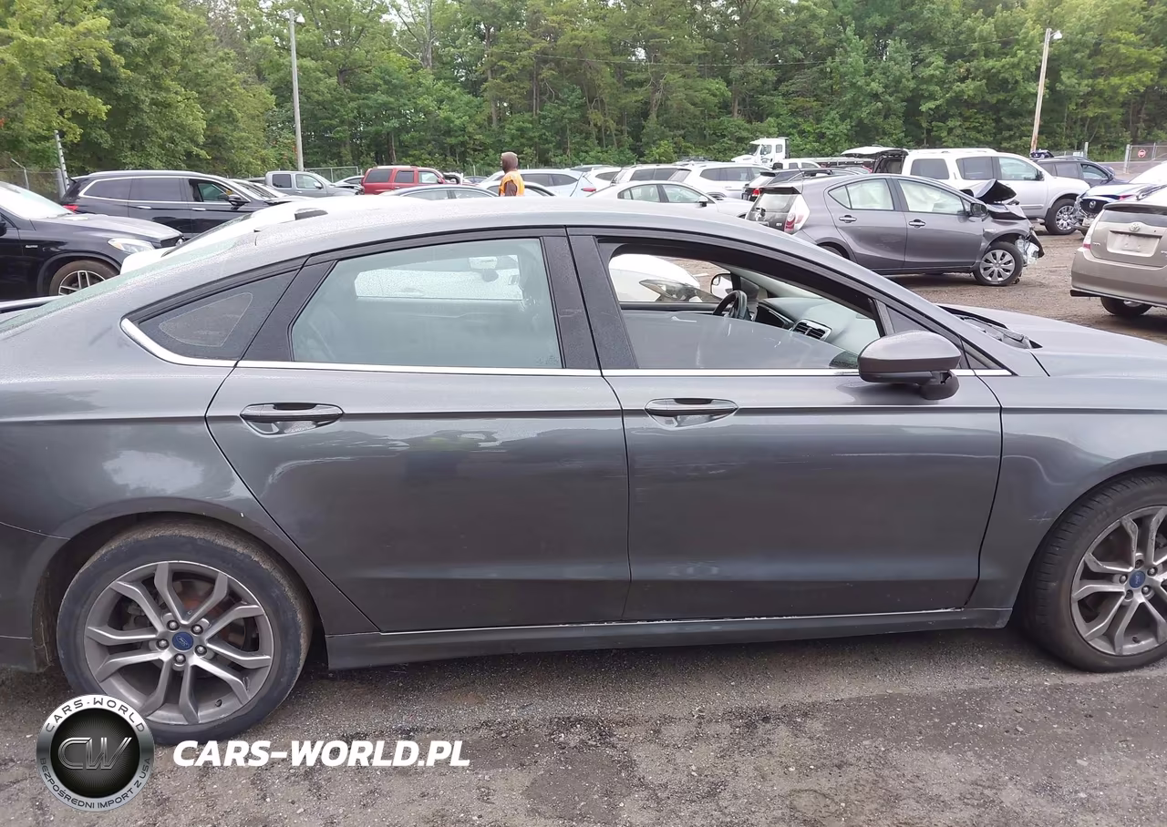 2017 Ford Fusion Se VIN:3FA6P0HD8HR250472 - 13