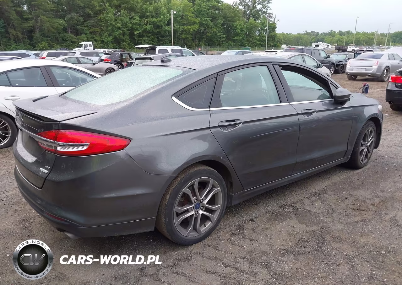 2017 Ford Fusion Se VIN:3FA6P0HD8HR250472 - 4