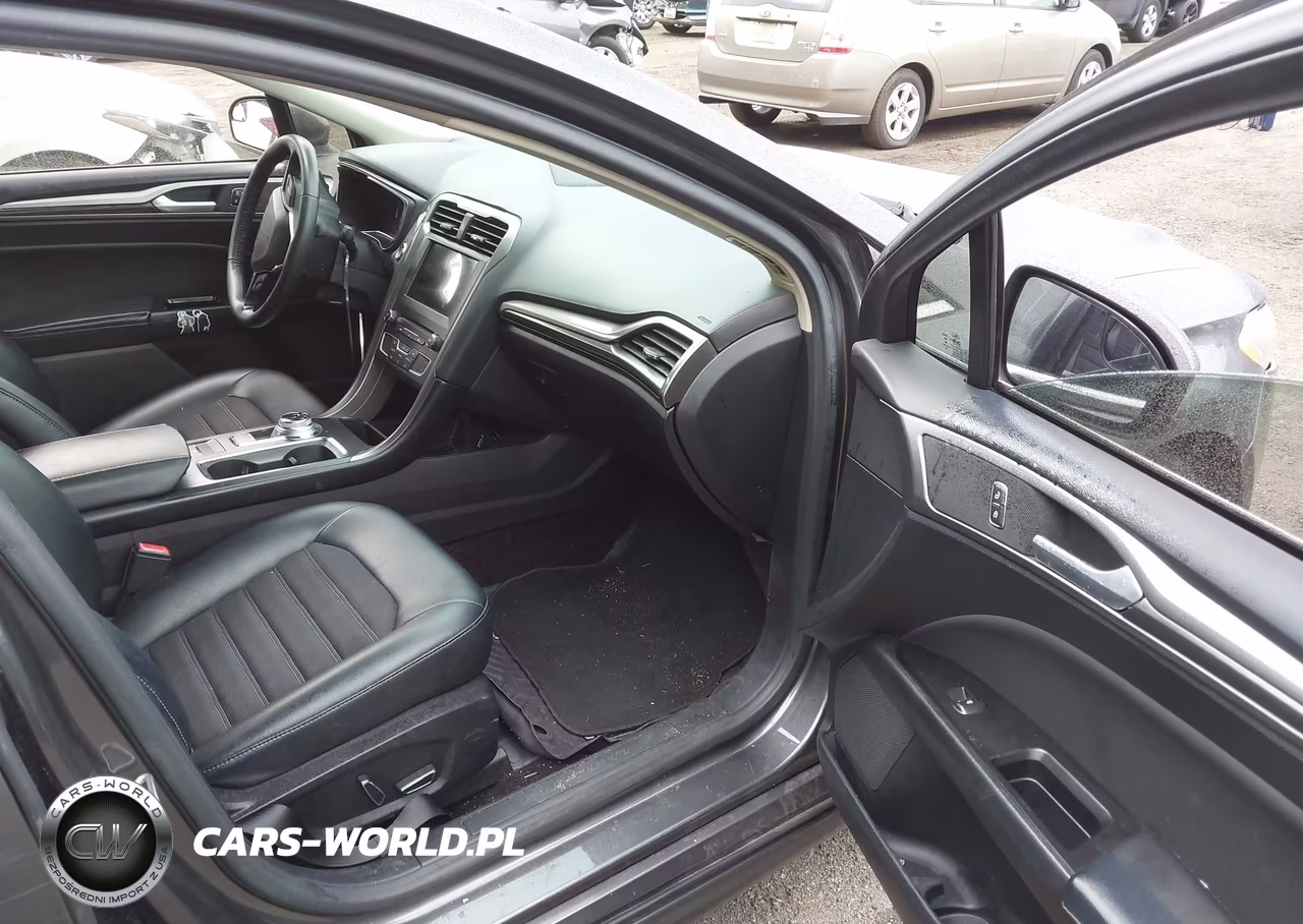2017 Ford Fusion Se VIN:3FA6P0HD8HR250472 - 5