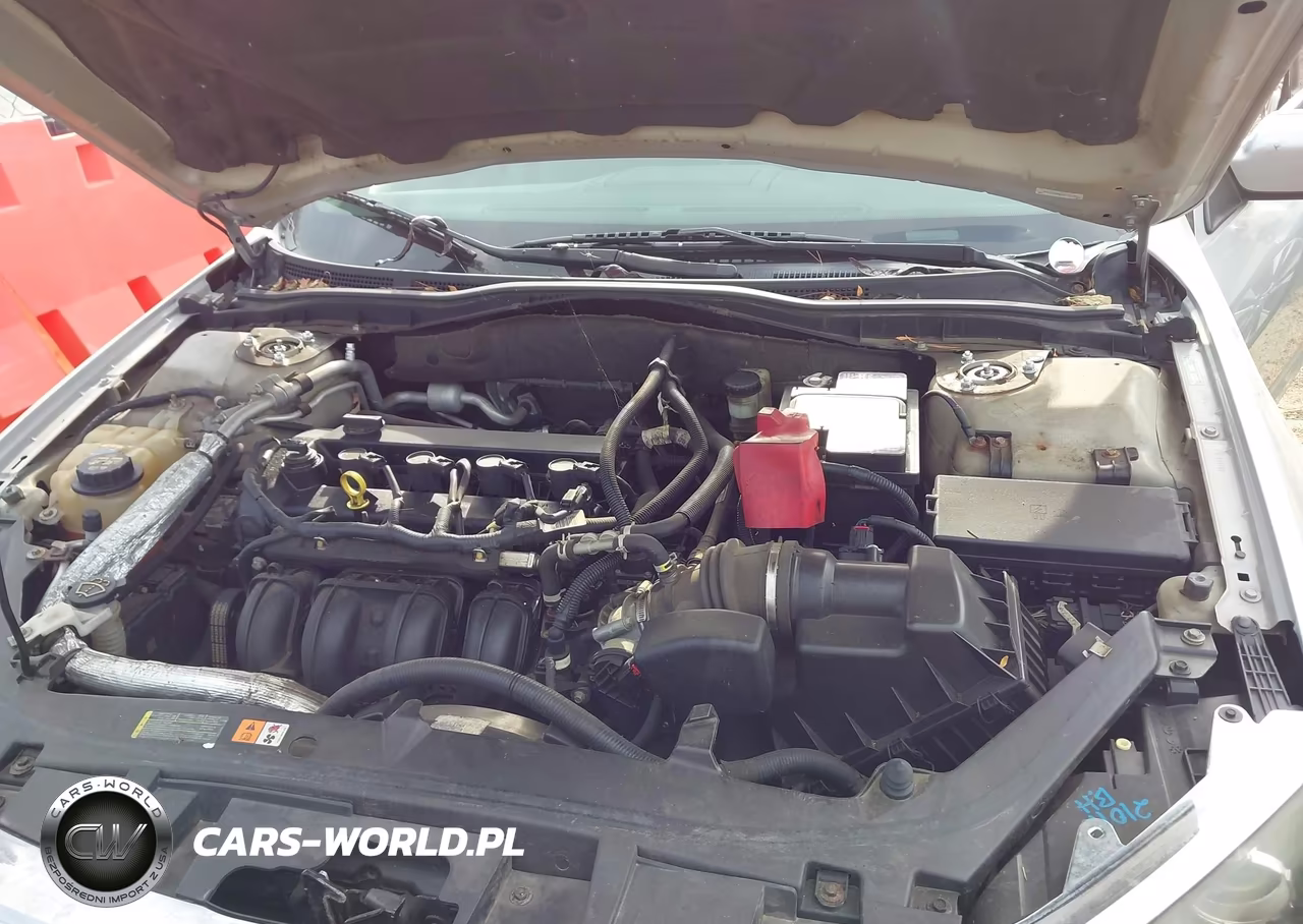 2010 Ford Fusion Se VIN:3FAHP0HA8AR145483 - 10