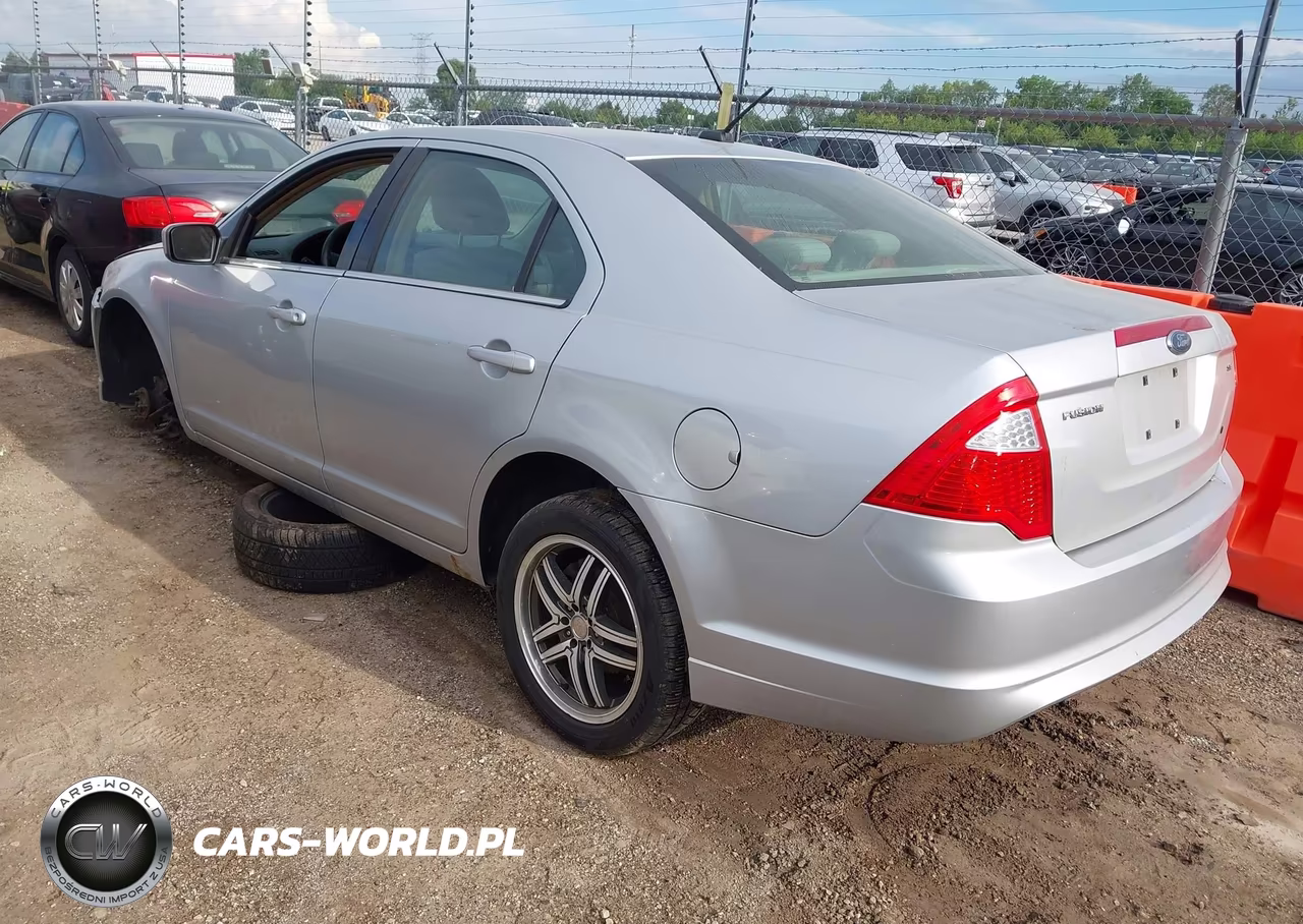 2010 Ford Fusion Se VIN:3FAHP0HA8AR145483 - 3