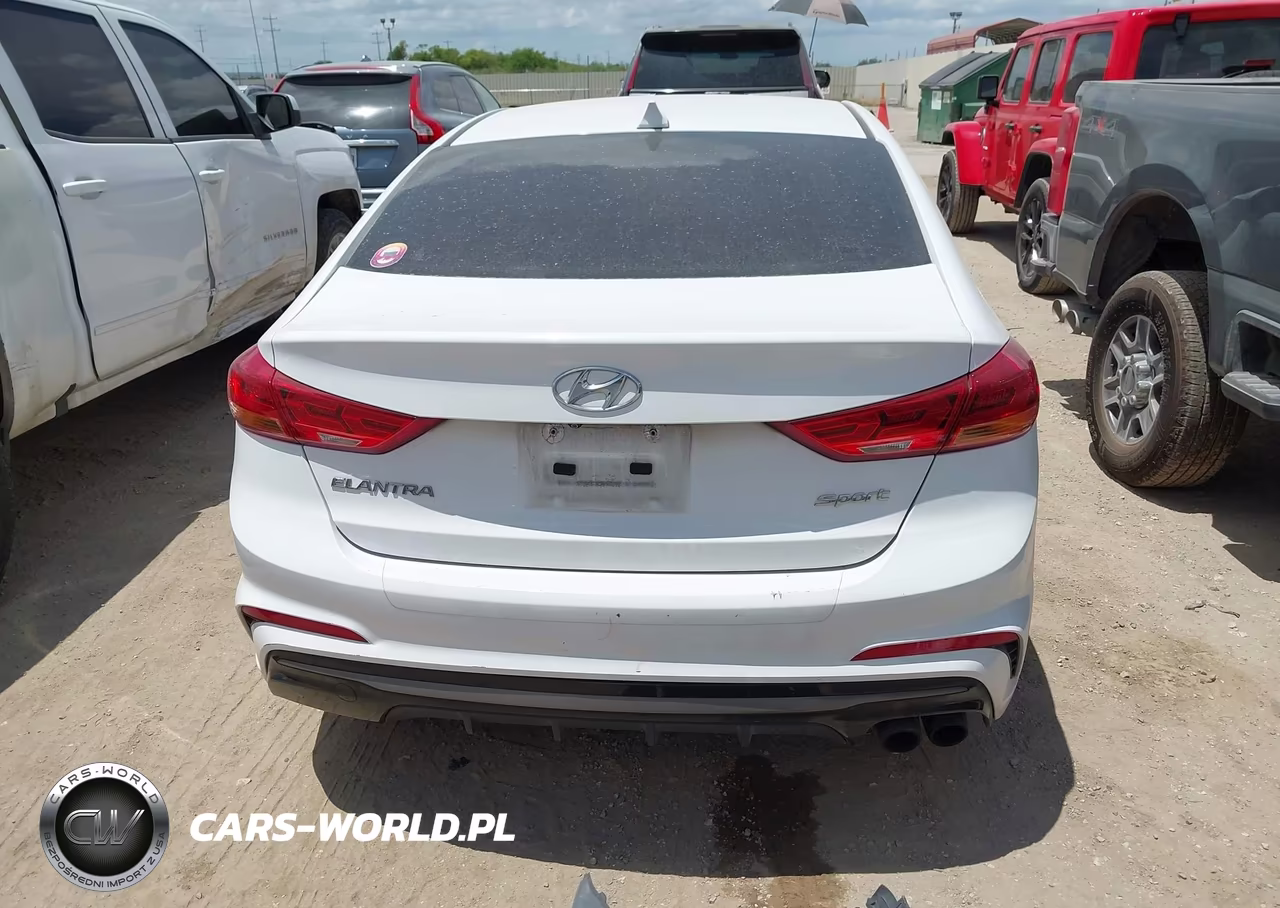 2018 Hyundai Elantra Sport VIN:KMHD04LB7JU450224 - 17