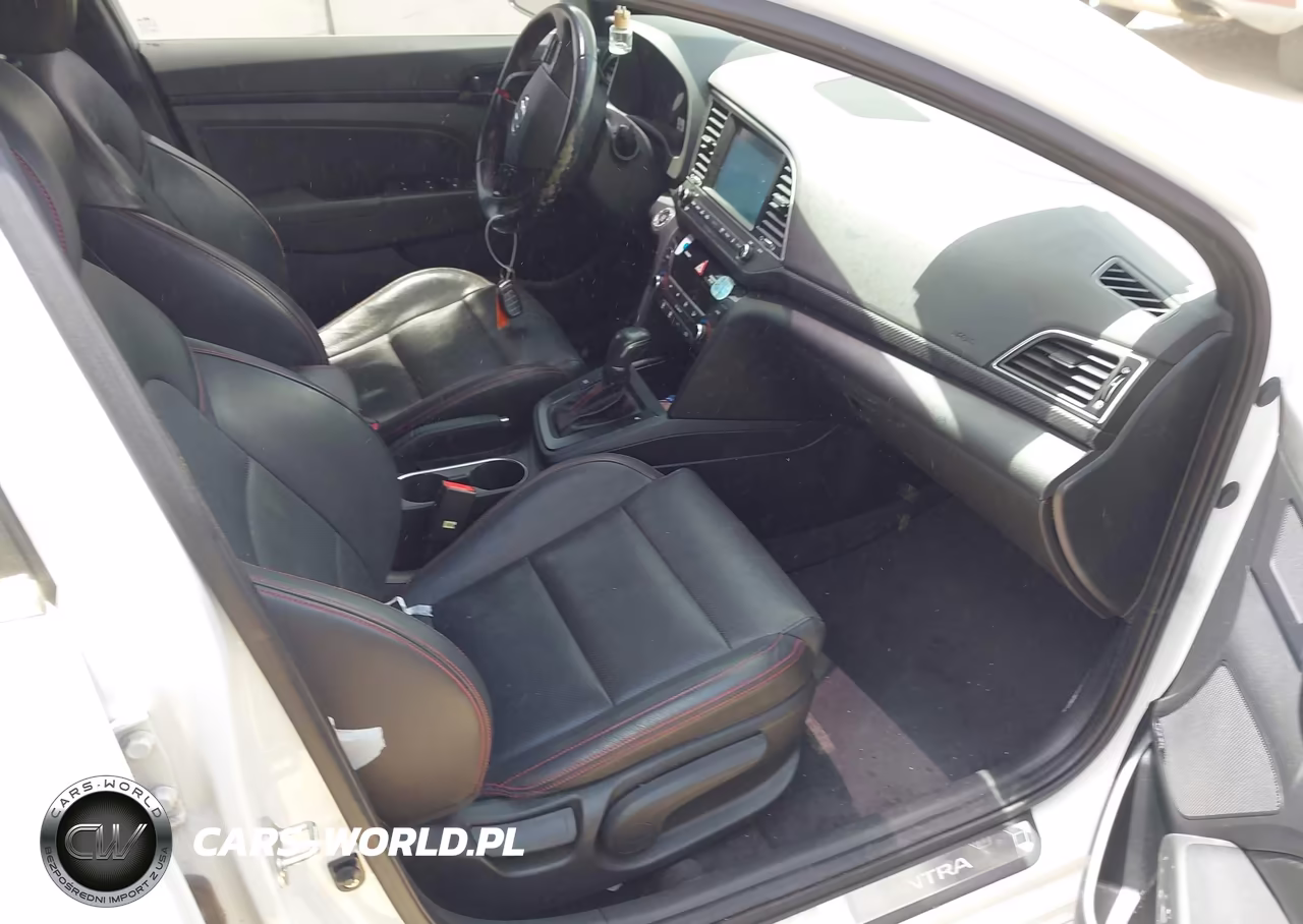 2018 Hyundai Elantra Sport VIN:KMHD04LB7JU450224 - 5
