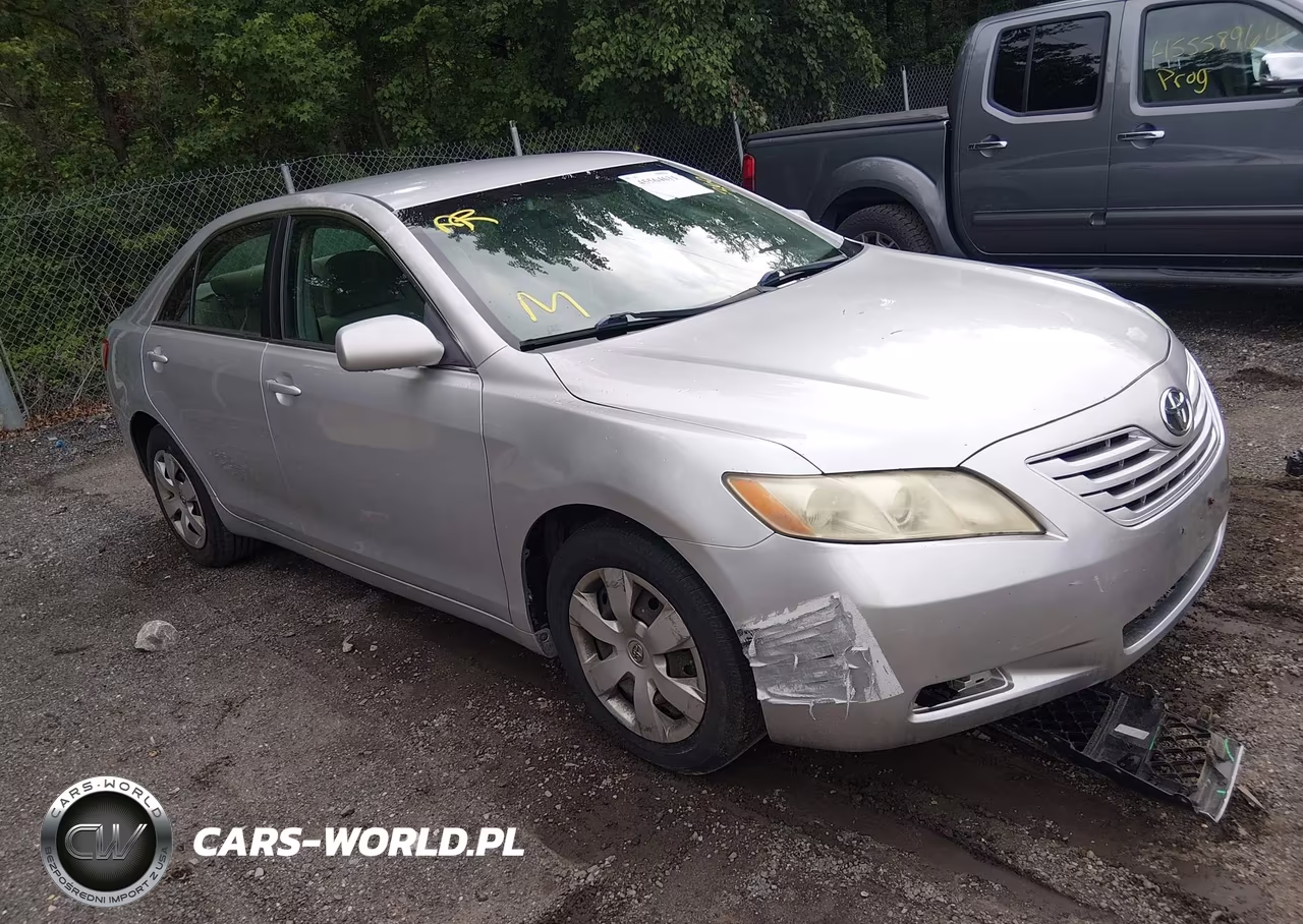 2008 Toyota Camry Le – zdjęcie 1 z 11