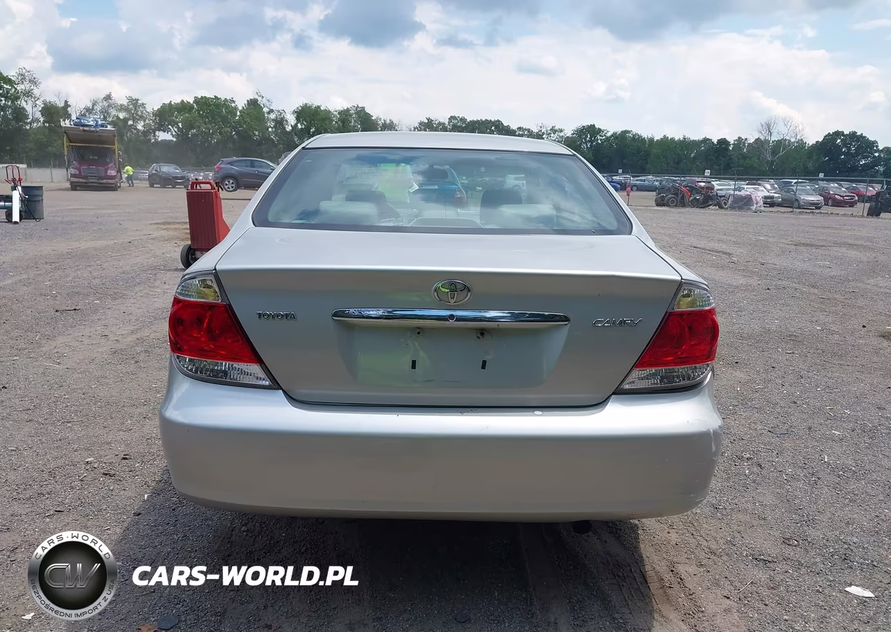 2005 Toyota Camry Std VIN:4T1BE32K25U385860 - 16