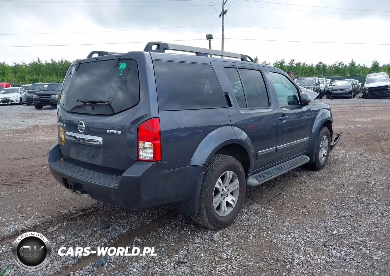 2011 Nissan Pathfinder Silver VIN:5N1AR1NB6BC616776 - 4