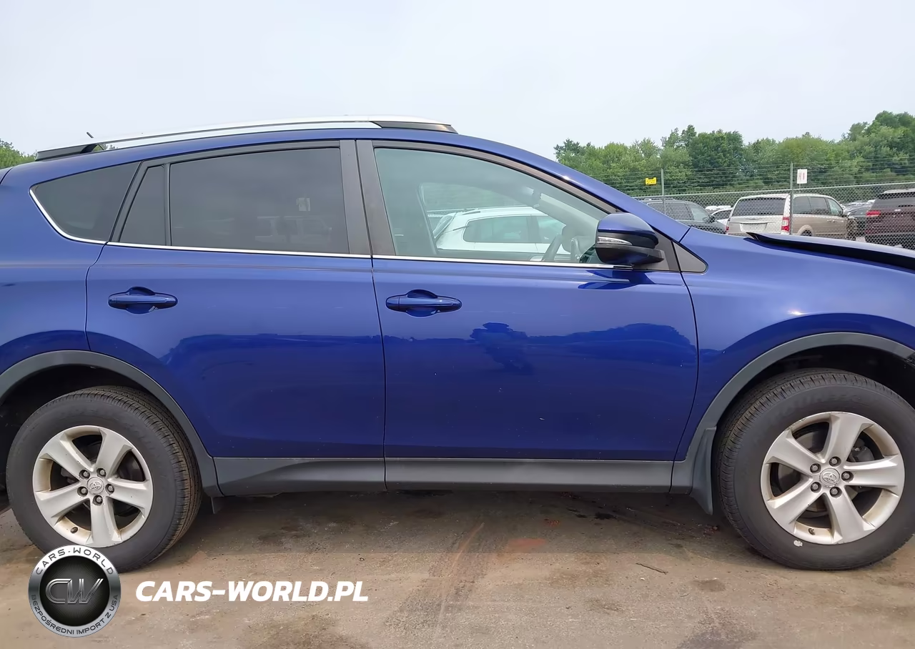 2014 Toyota Rav4 Xle VIN:2T3RFREV8EW156529 - 13