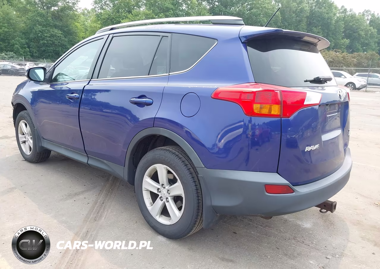2014 Toyota Rav4 Xle VIN:2T3RFREV8EW156529 - 3