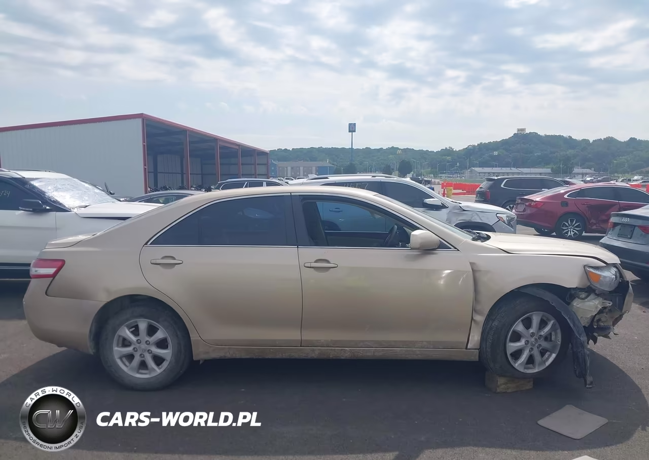 2011 Toyota Camry Le VIN:4T1BF3EK7BU762722 - 14