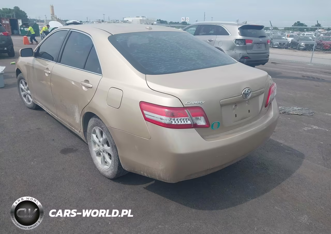 2011 Toyota Camry Le VIN:4T1BF3EK7BU762722 - 3