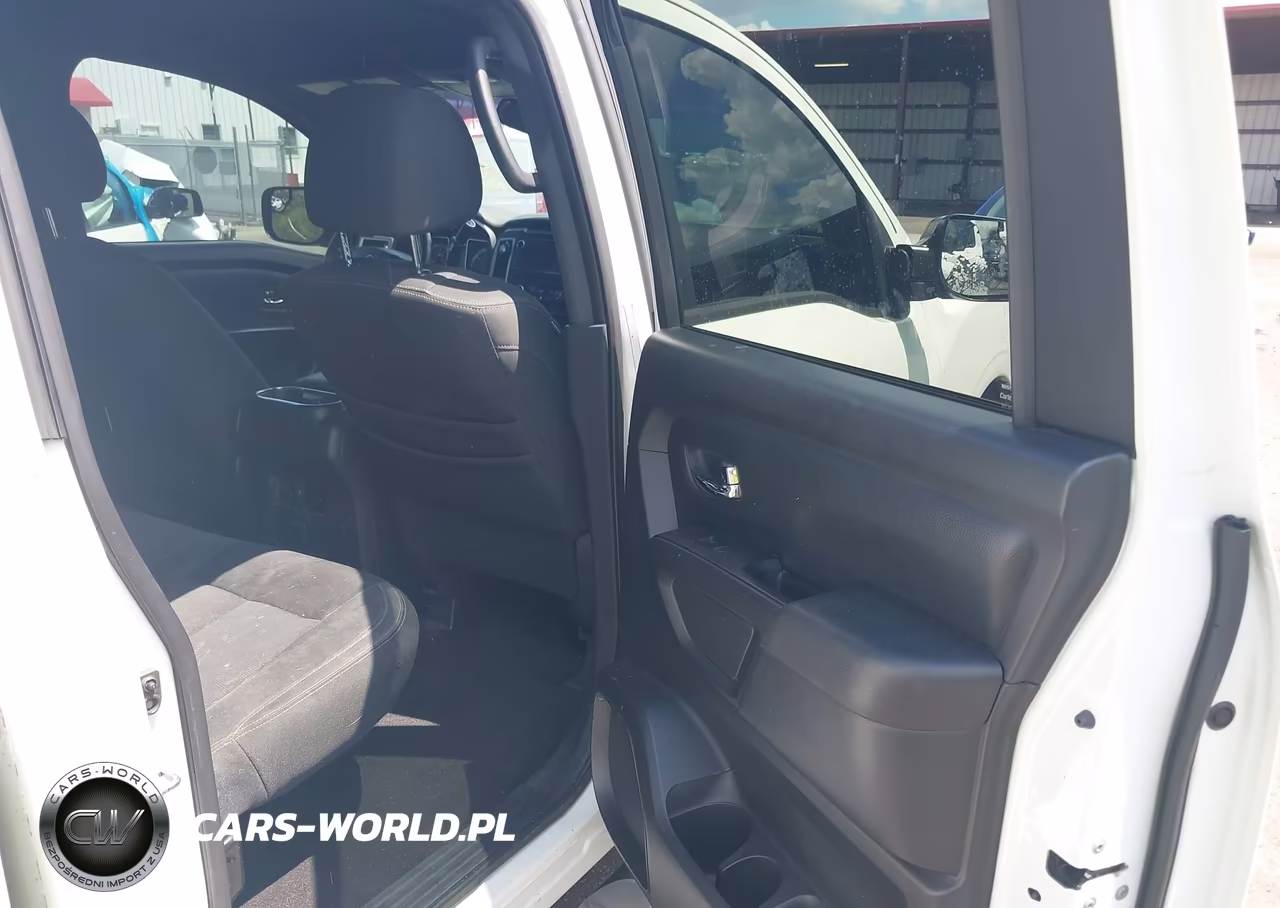 2018 Nissan Titan Sv VIN:1N6AA1E61JN525431 - 8