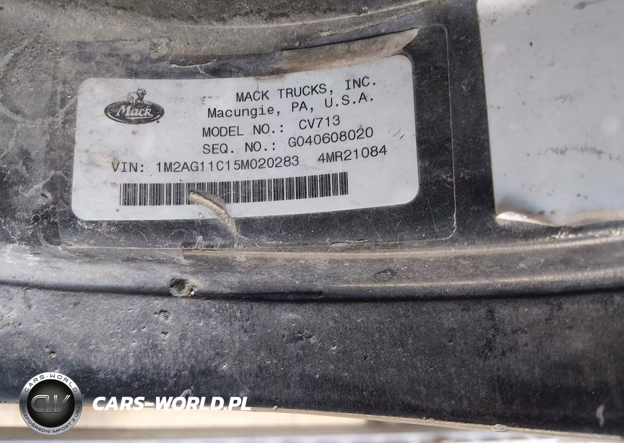 2005 Mack 700 Cv700 VIN:1M2AG11C15M020283 - 9