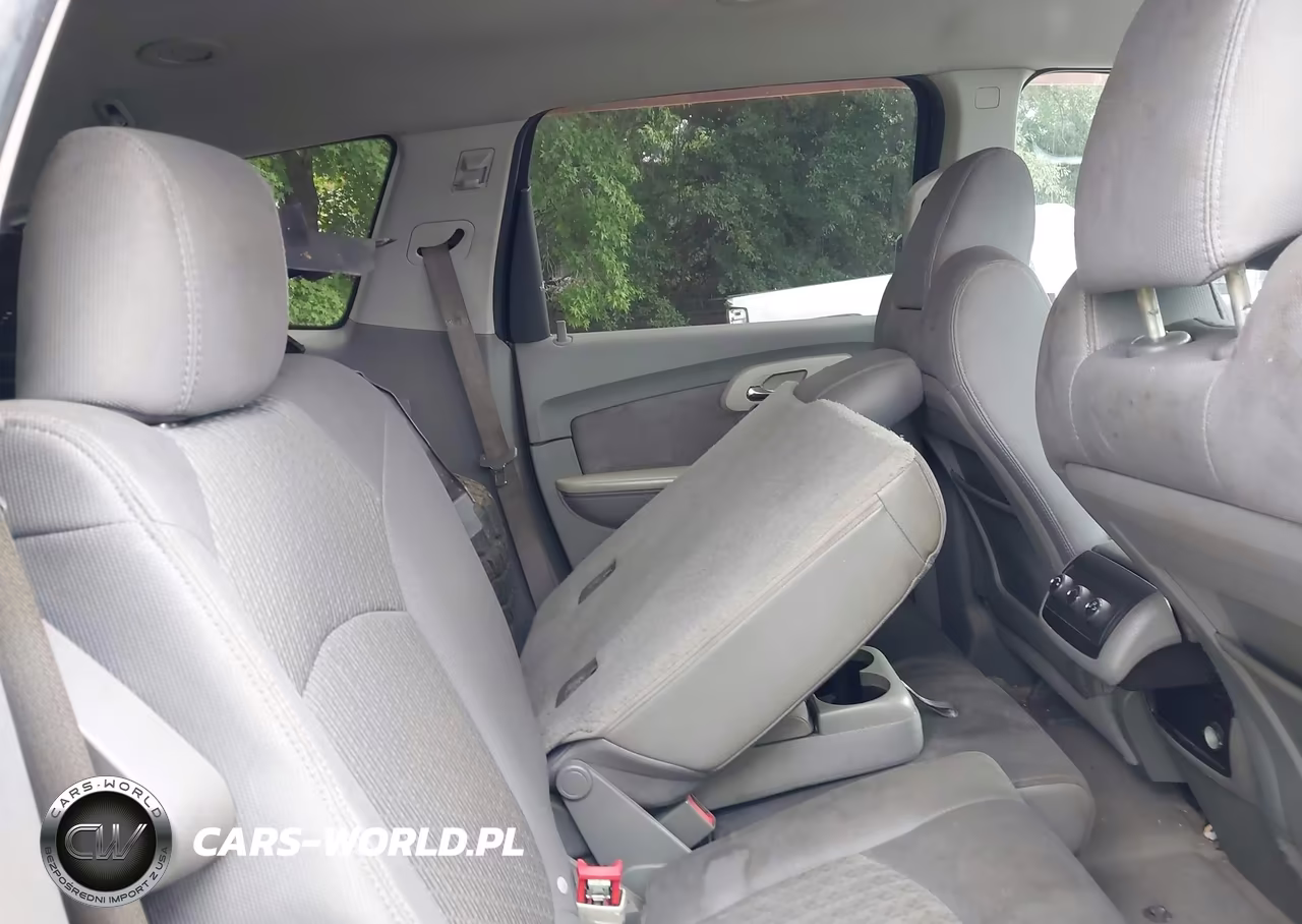 2010 Chevrolet Traverse Ls VIN:1GNLVEED1AS120068 - 8