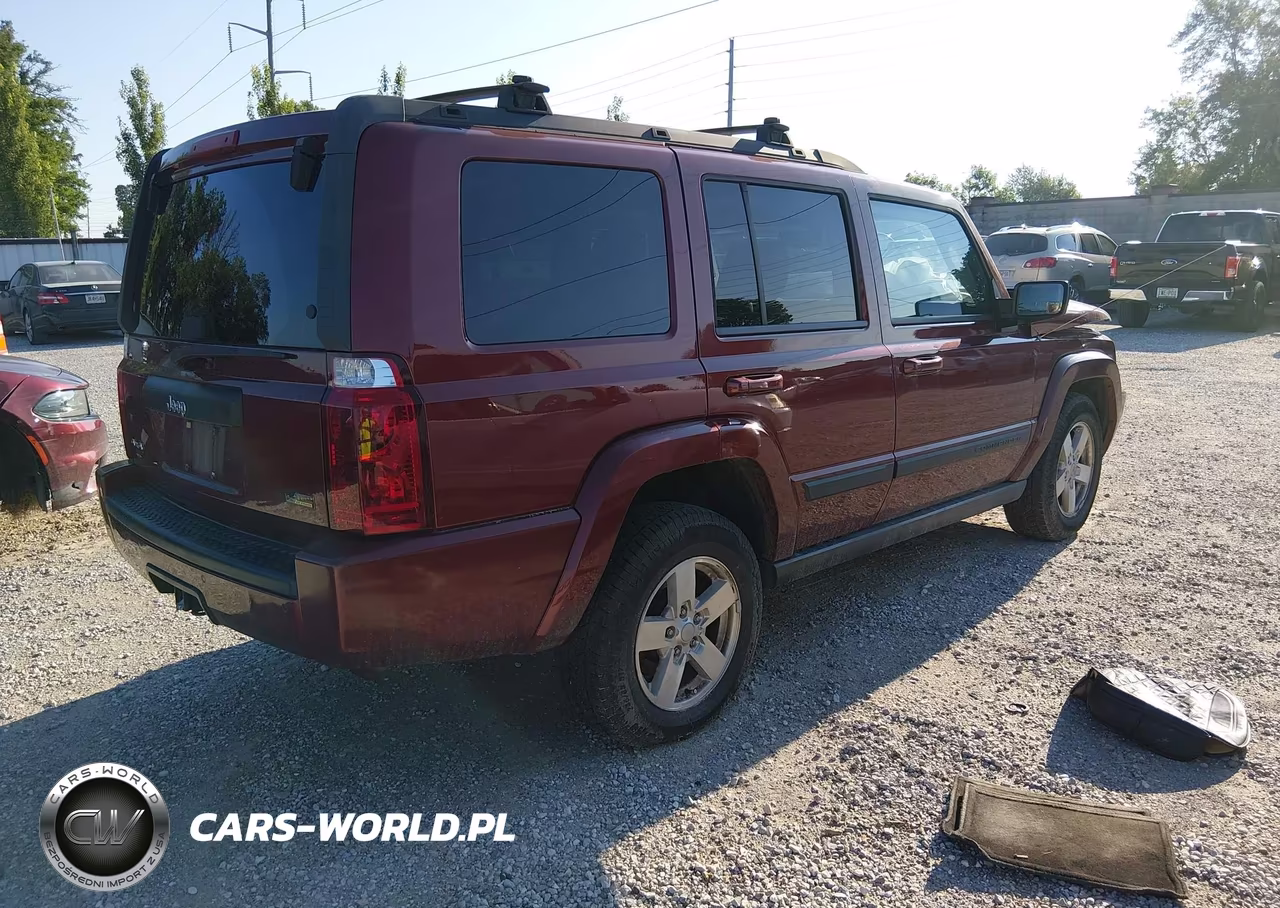 2007 Jeep Commander Sport VIN:1J8HG48P07C587261 - 4