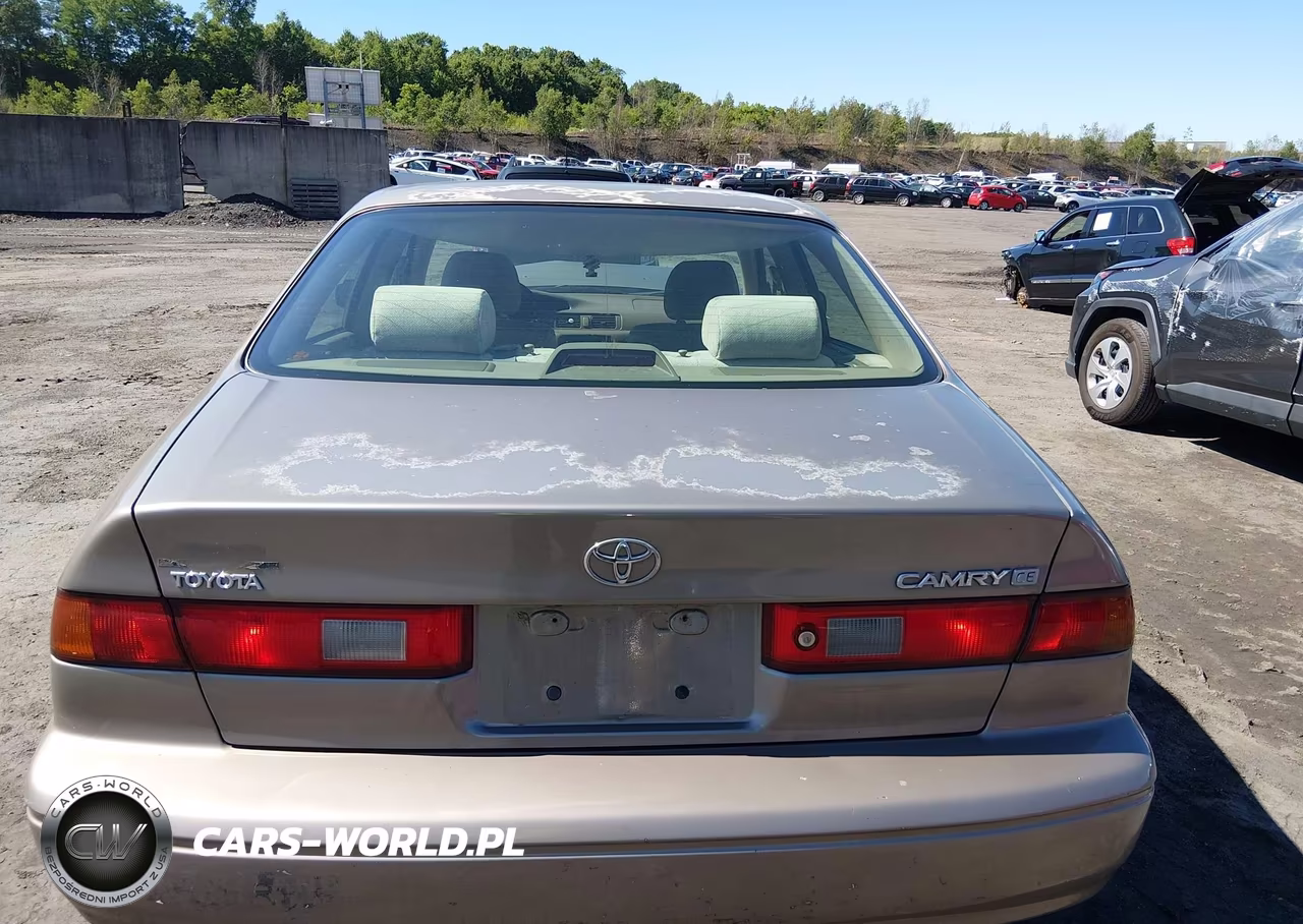 1999 Toyota Camry Ce VIN:4T1BG22K1XU519104 - 16
