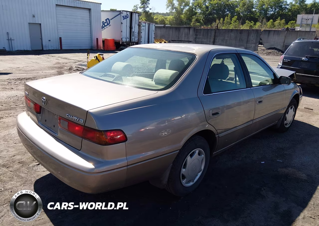 1999 Toyota Camry Ce VIN:4T1BG22K1XU519104 - 4