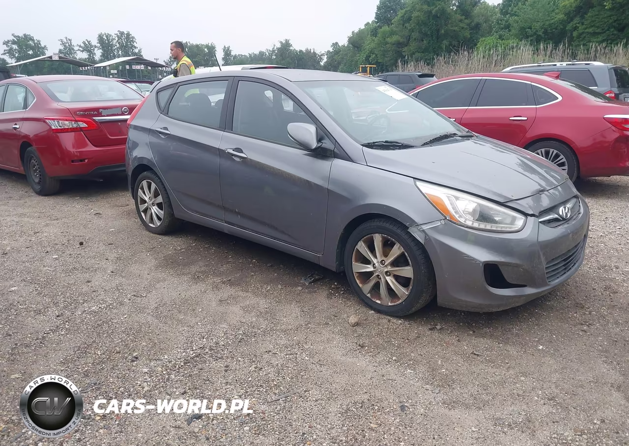 2014 Hyundai Accent Se – zdjęcie 1 z 16