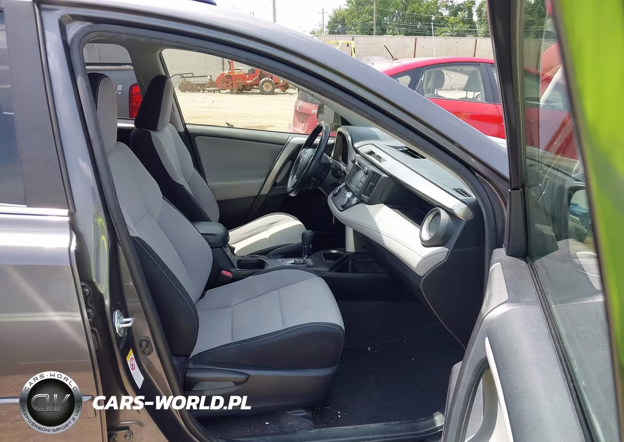 2016 Toyota Rav4 Xle VIN:JTMWFREV0GJ062715 - 5
