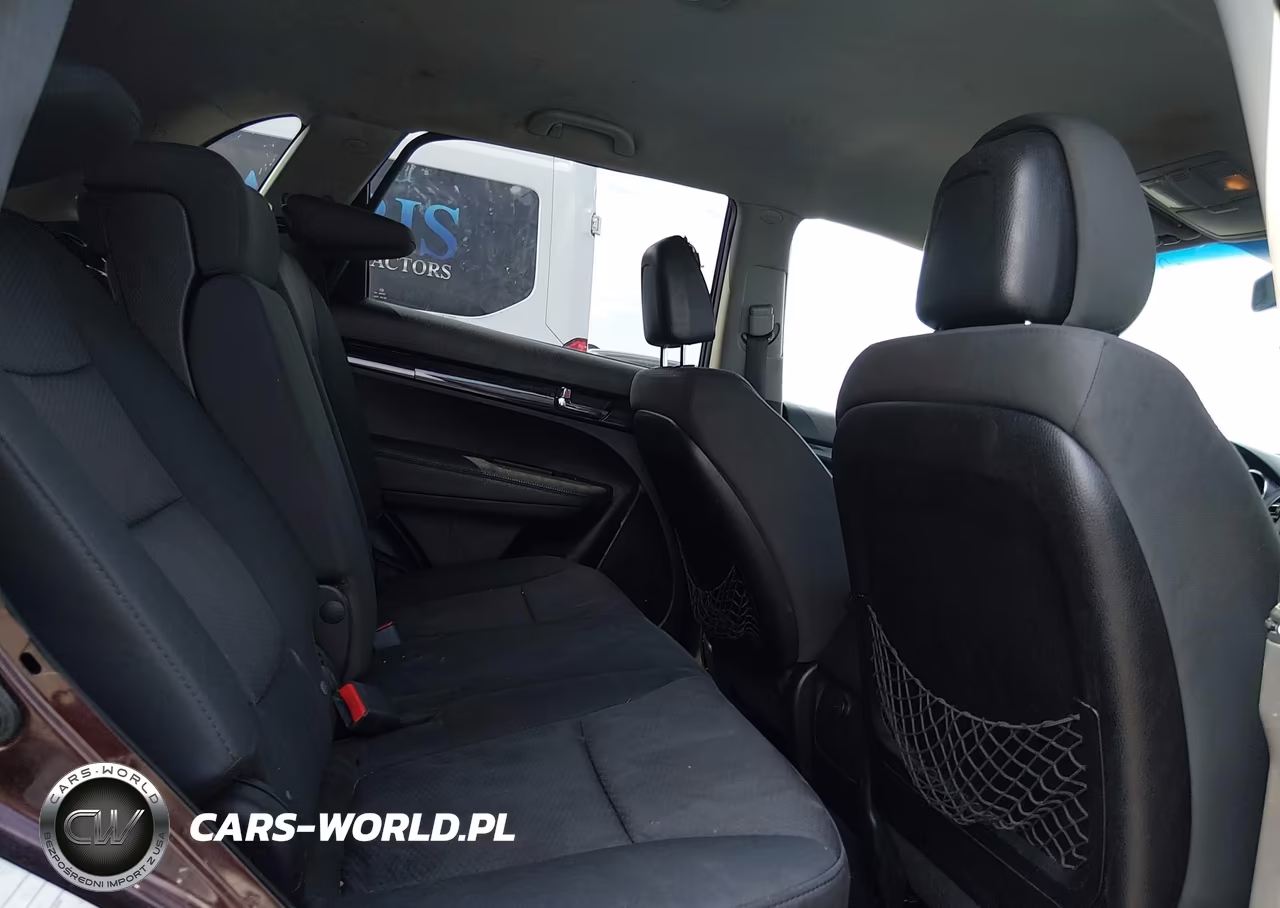 2012 Kia Sorento Lx V6 VIN:5XYKTDA25CG226797 - 8