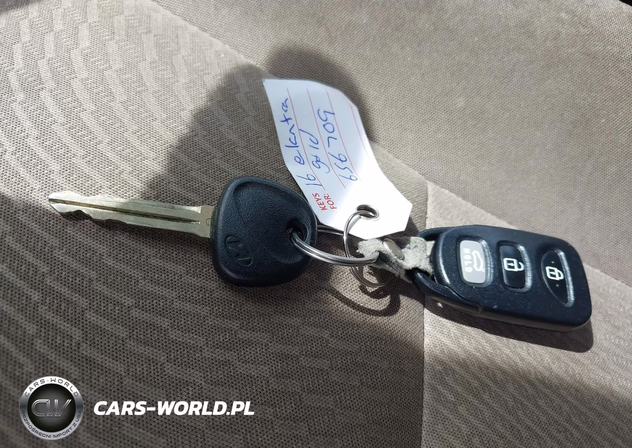 2016 Hyundai Elantra Se VIN:5NPDH4AE2GH656709 - 11