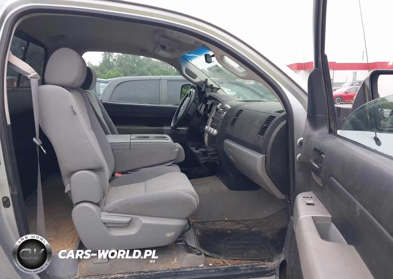 2008 Toyota Tundra Base 5.7L V8 VIN:5TFMV52178X078042 - 5