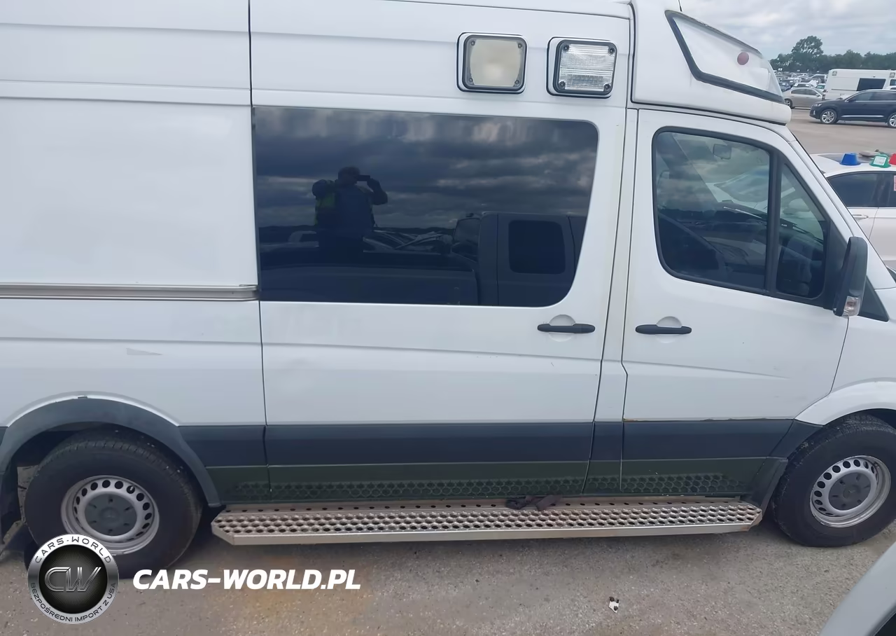 2018 Mercedes-Benz Sprinter 2500 Standard Roof V6 VIN:WDAPE7CD9JP607534 - 13