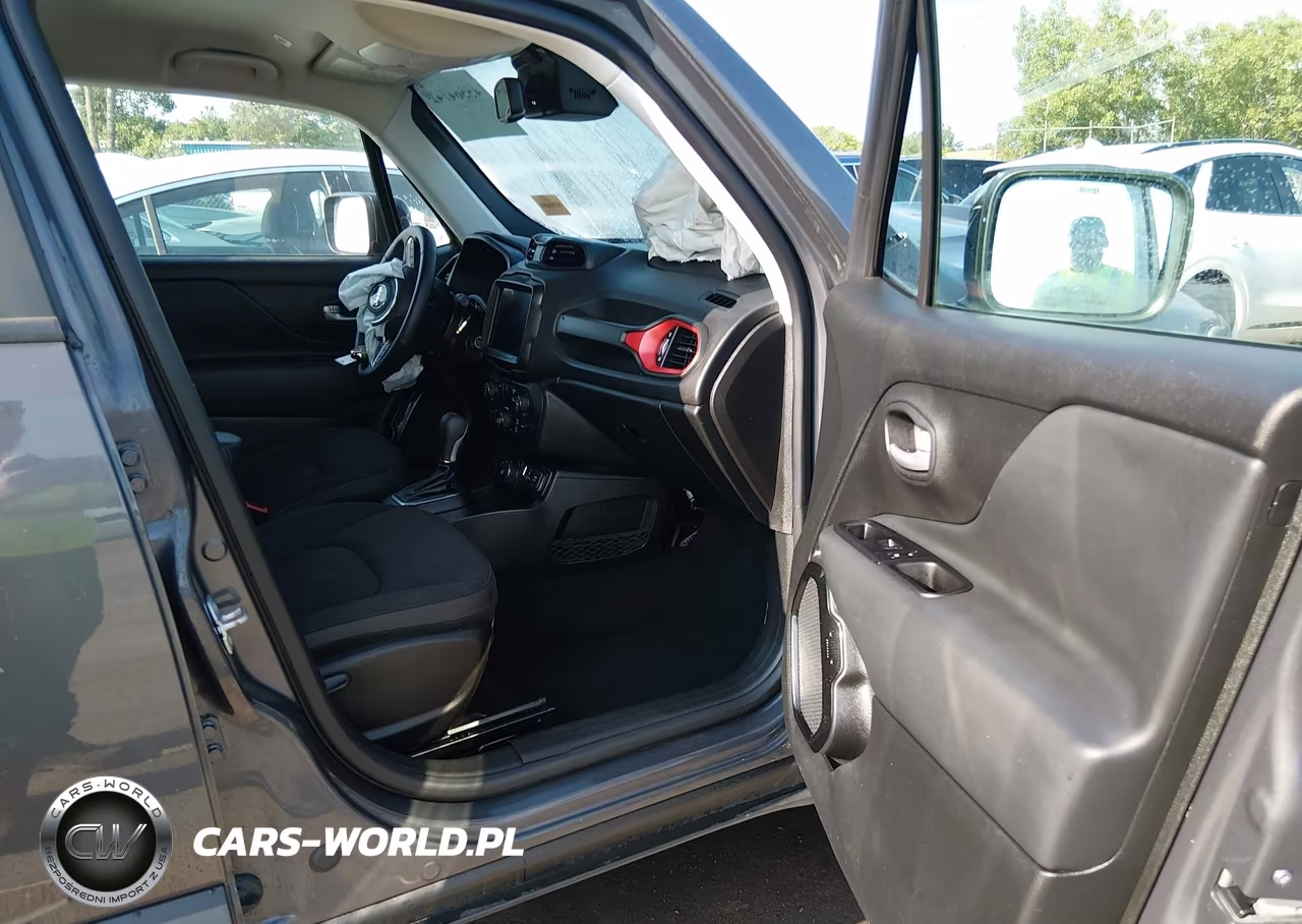 2023 Jeep Renegade Altitude 4X4 VIN:ZACNJDE13PPP40669 - 5