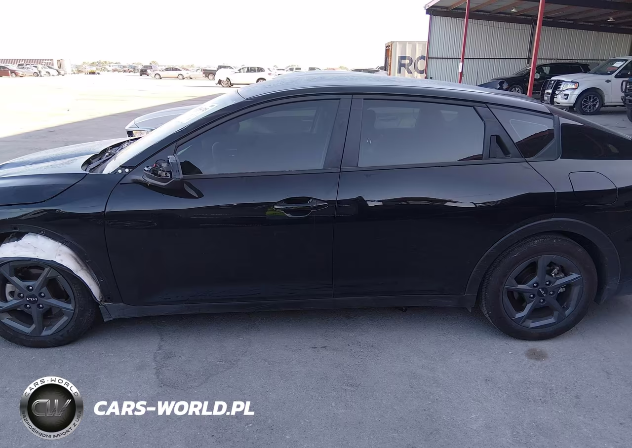 2025 Kia K4 Lxs VIN:3KPFT4DE6SE210529 - 15