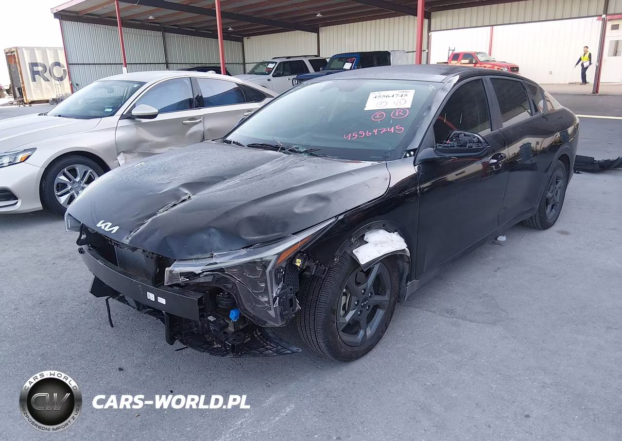 2025 Kia K4 Lxs VIN:3KPFT4DE6SE210529 - 2