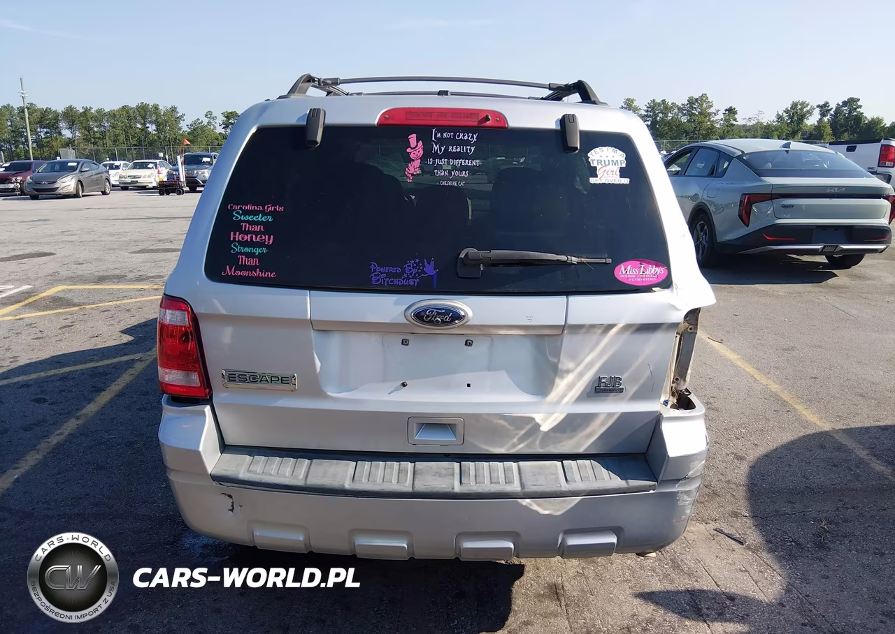 2010 Ford Escape Xls VIN:1FMCU0C77AKD21769 - 17