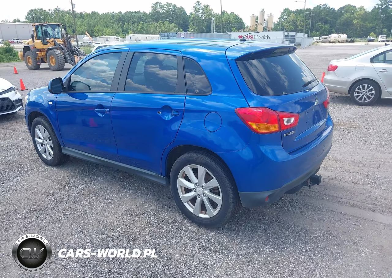2015 Mitsubishi Outlander Sport Es VIN:4A4AP3AUXFE017587 - 3