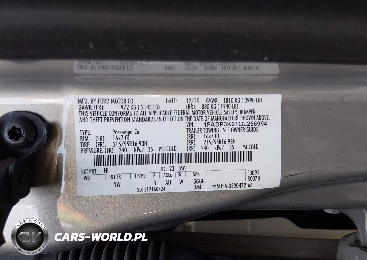 2016 Ford Focus Se VIN:1FADP3K21GL256904 - 9