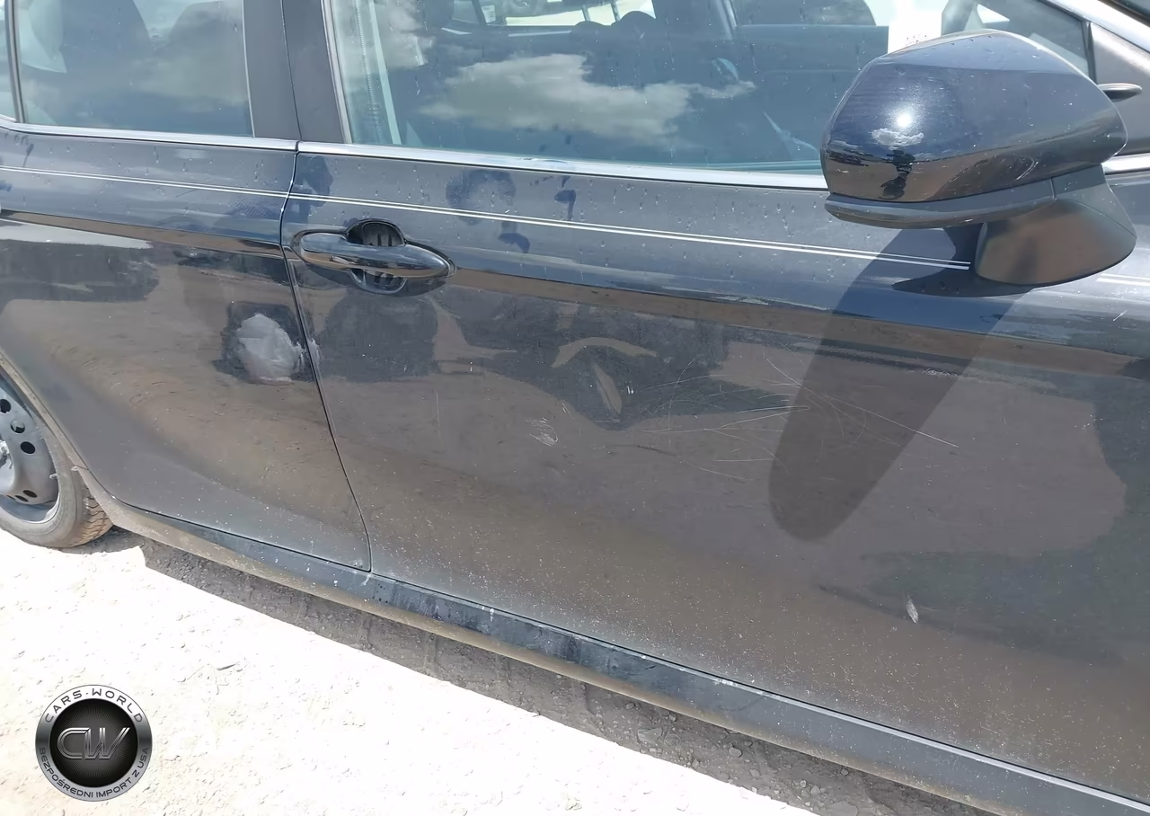 2023 Toyota Camry Le VIN:4T1C11AK8PU817912 - 18