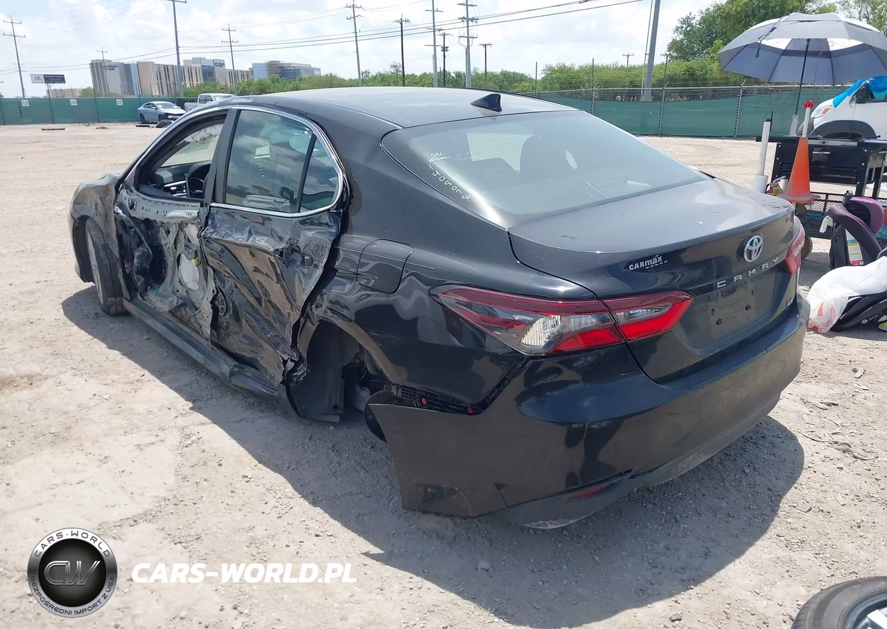 2023 Toyota Camry Le VIN:4T1C11AK8PU817912 - 3