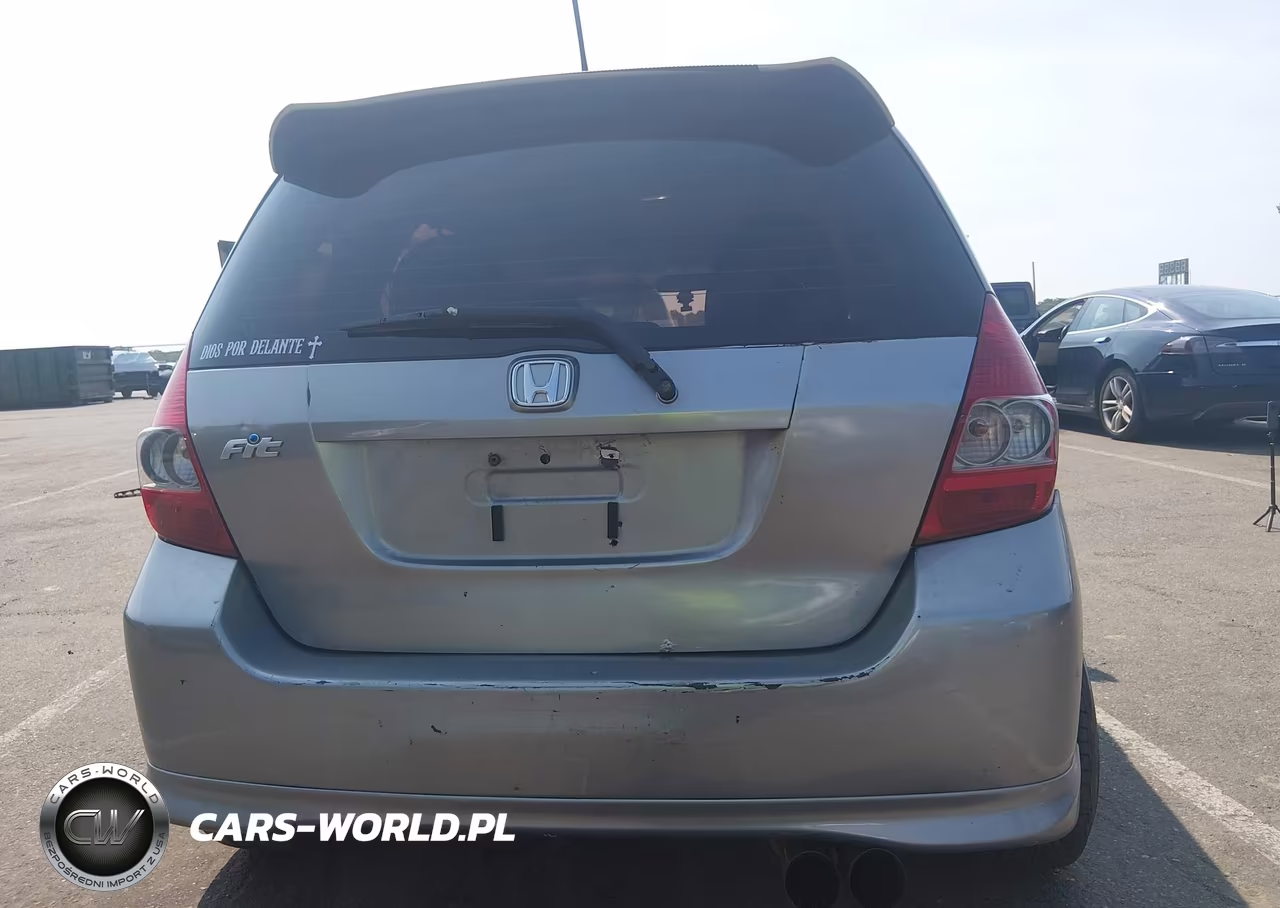 2007 Honda Fit Sport VIN:JHMGD37617S017465 - 6