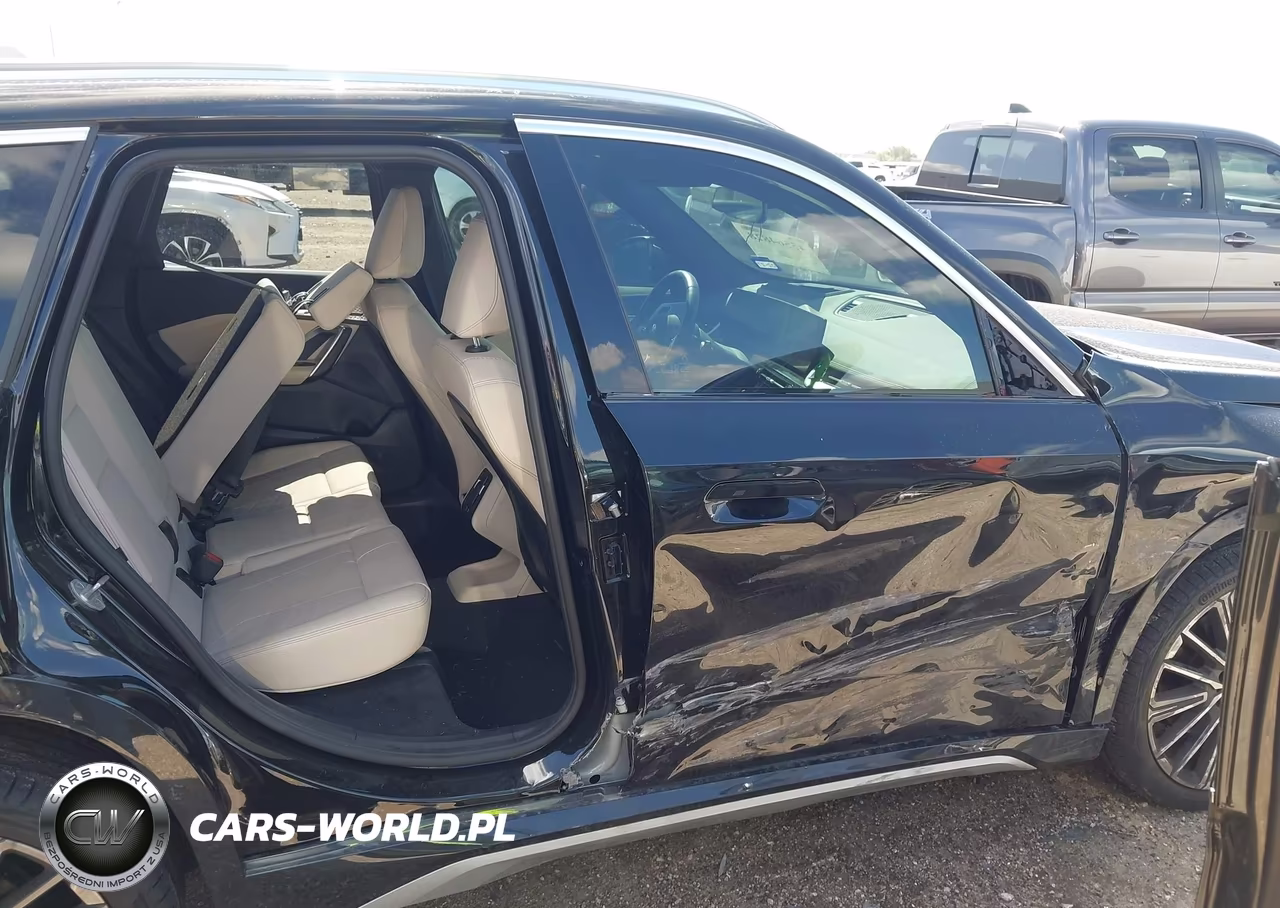 2025 BMW X1 xDrive28I VIN:WBX73EF01S5149374 - 14