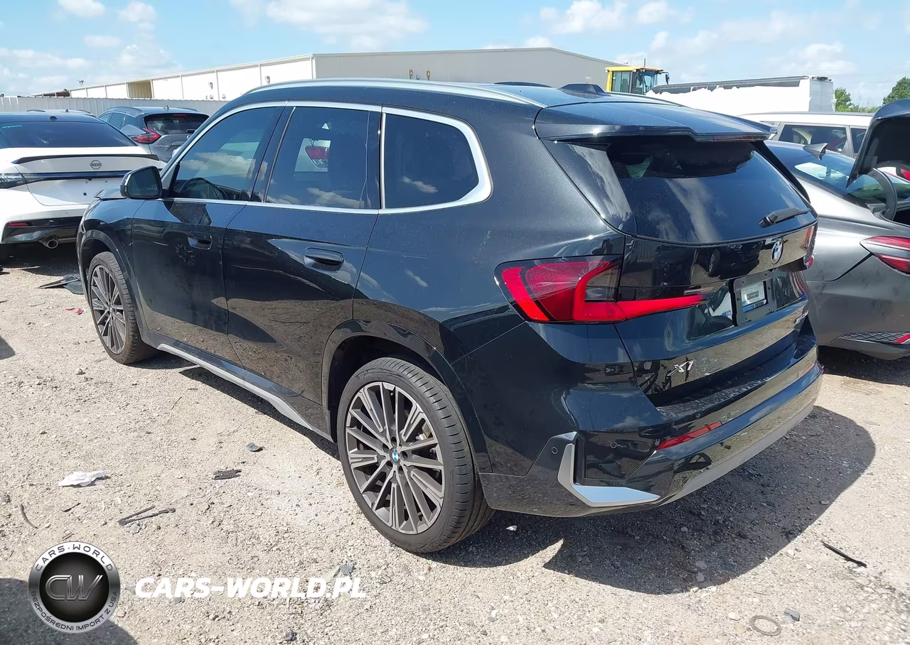 2025 BMW X1 xDrive28I VIN:WBX73EF01S5149374 - 3