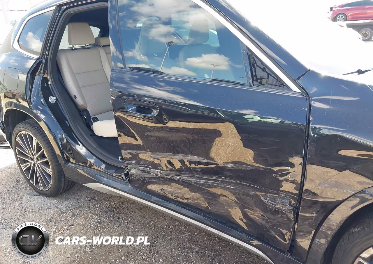 2025 BMW X1 xDrive28I VIN:WBX73EF01S5149374 - 6