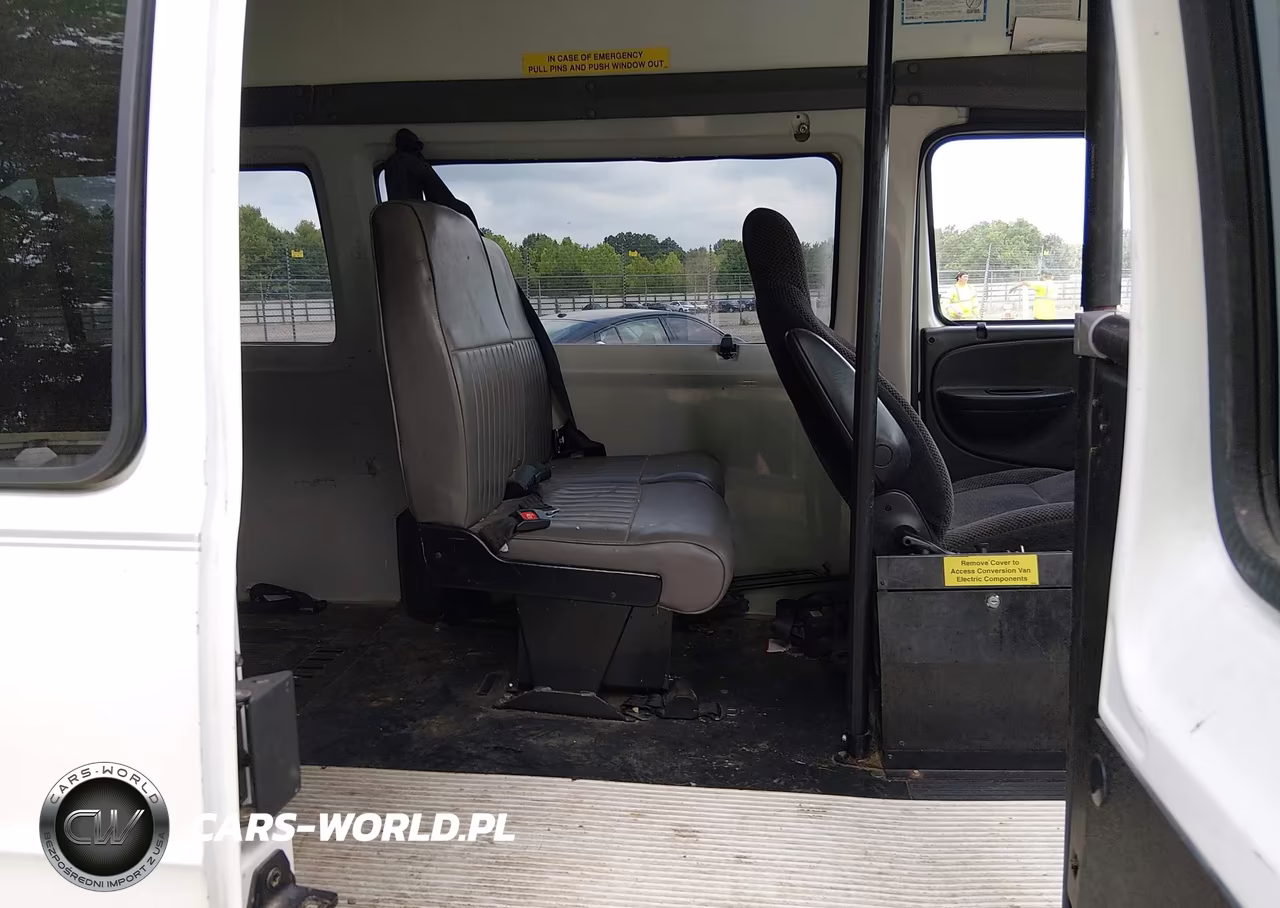 2003 Dodge Ram Van 3500 Conversion VIN:2D7LB31Z23K526953 - 8